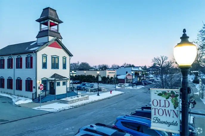 Old Town Bloomingdale landmark icon representing Swan Primary Care medical services.